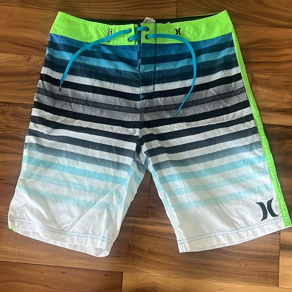 Hurley unlined board shorts